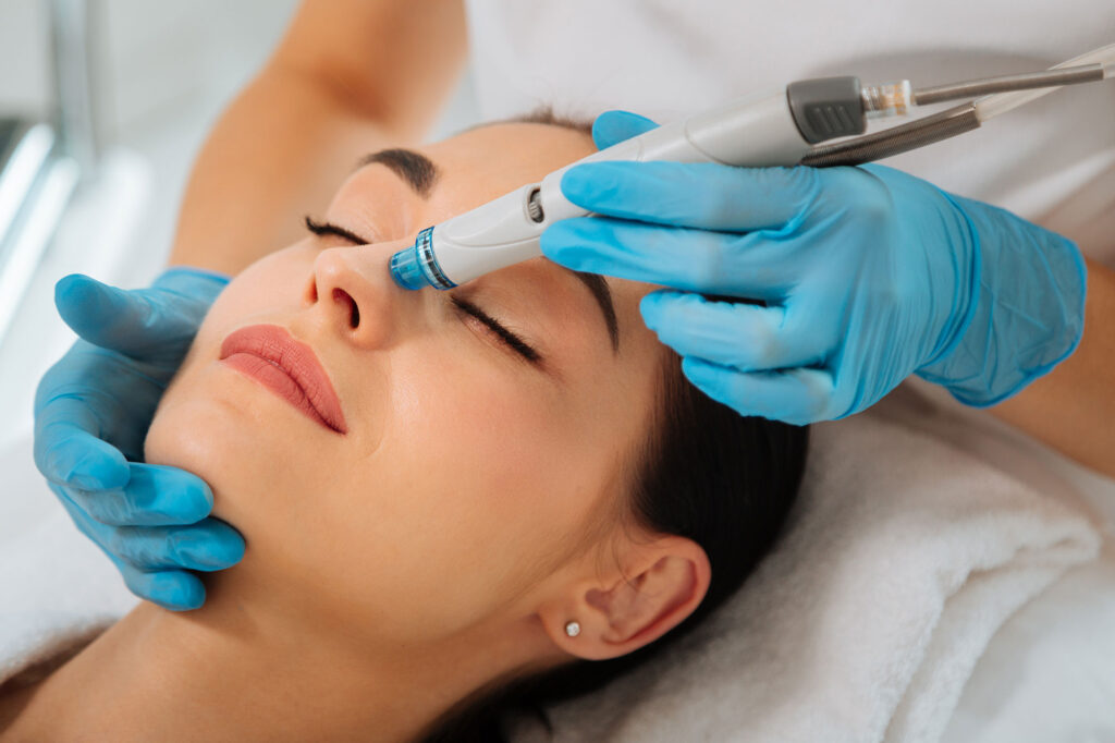 hydrafacial-lead